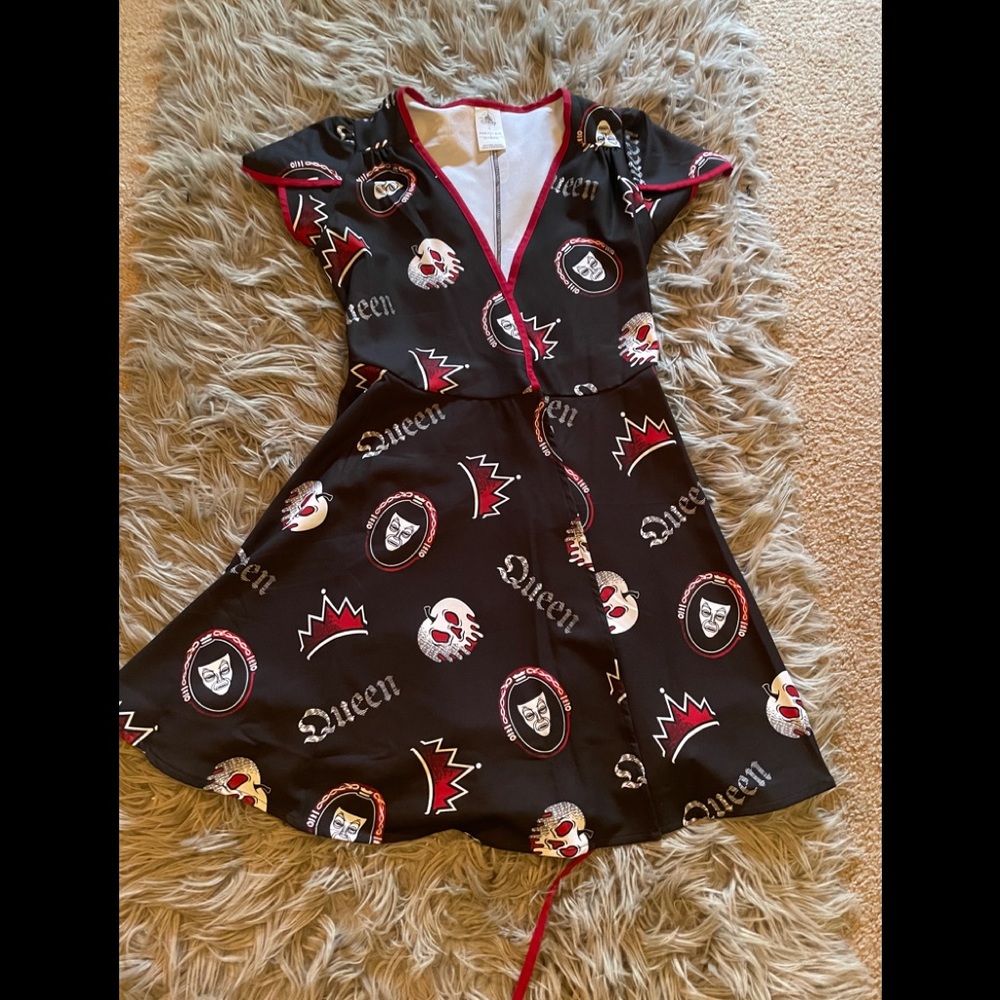 Disney parks wrap dress villains